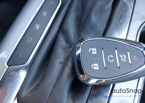 2021 Chevrolet Blazer Awd 3Lt из США, поврежденный, VIN 3GNKBJRS0MS522288